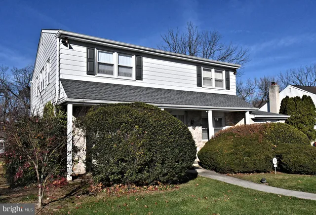 $499,900 | 227 Barclay Circle, Cheltenham, PA 19012
