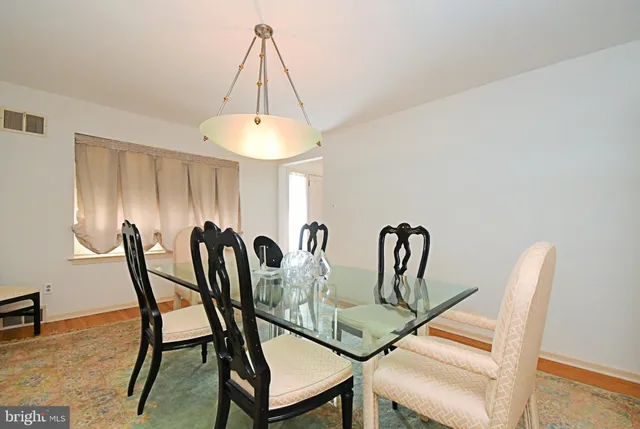 $499,900 | 227 Barclay Circle, Cheltenham, PA 19012