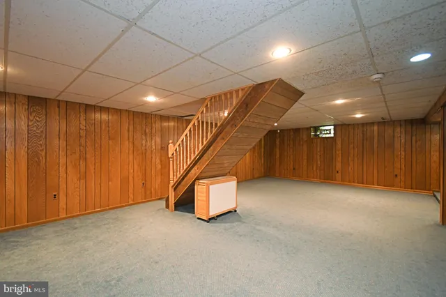 $499,900 | 227 Barclay Circle, Cheltenham, PA 19012