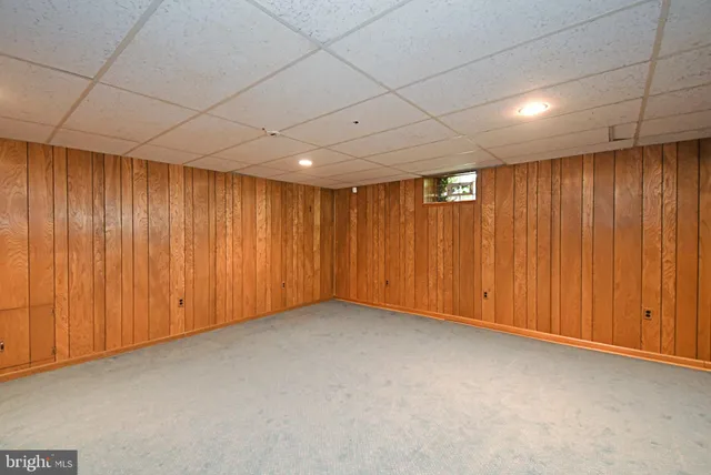 $499,900 | 227 Barclay Circle, Cheltenham, PA 19012