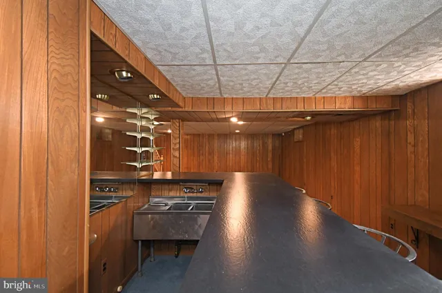 $499,900 | 227 Barclay Circle, Cheltenham, PA 19012