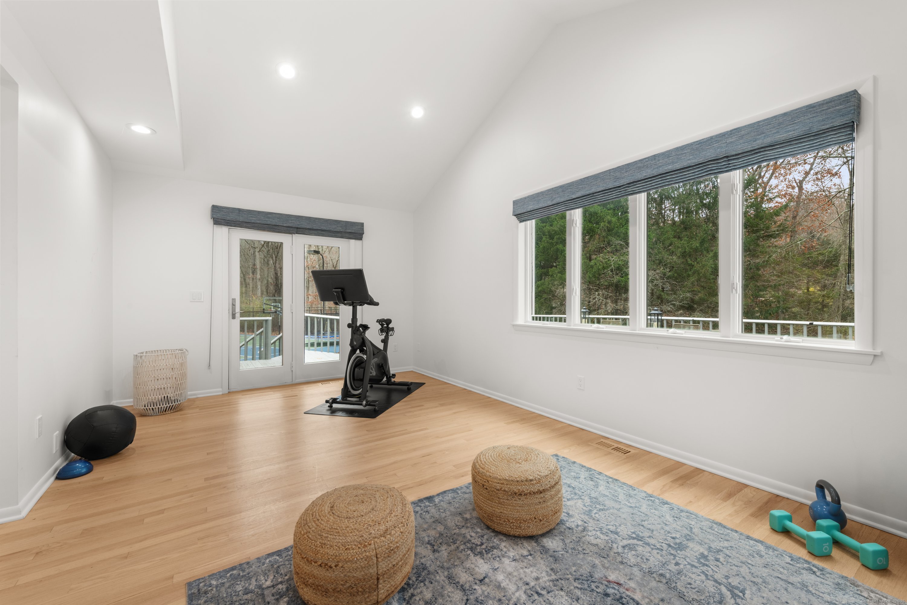 335 Georgetown Road Weston, CT 06883 - Photo 18 of 39