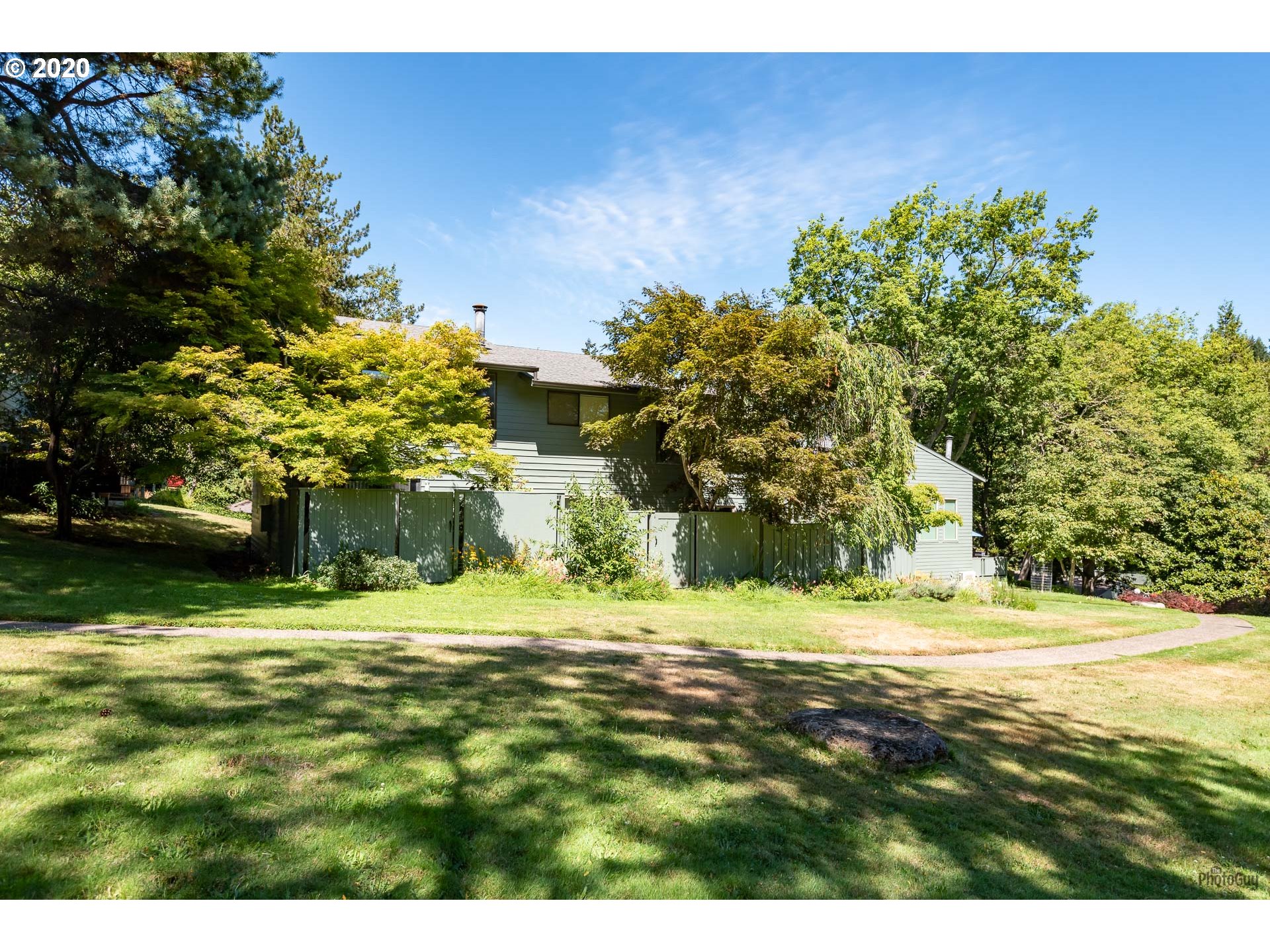 4429 Fox Hollow Road, Unit 2 Eugene, OR 97405 - Photo 25 of 27 Gallery Image 25