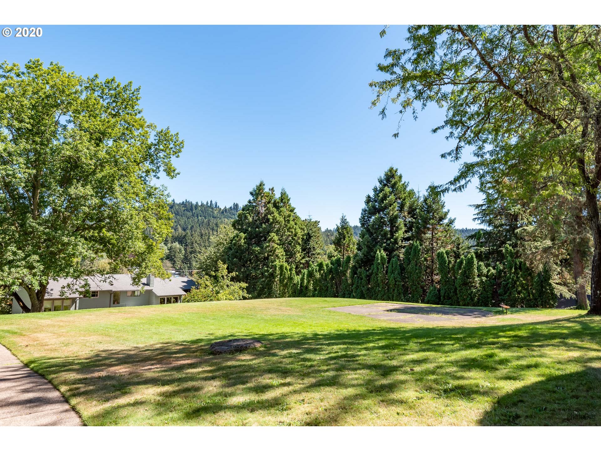 4429 Fox Hollow Road, Unit 2 Eugene, OR 97405 - Photo 26 of 27 Gallery Image 26