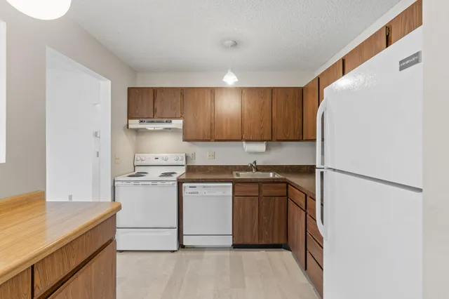 $330,000 | 1164 Xene Lane North, Plymouth, MN 55447