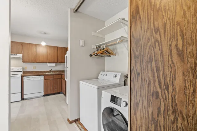 $330,000 | 1164 Xene Lane North, Plymouth, MN 55447