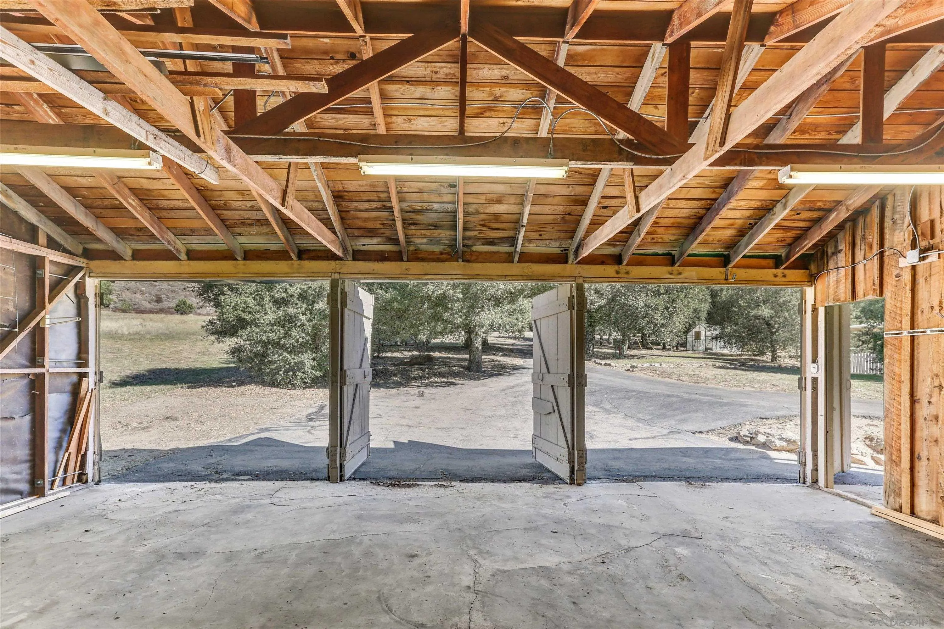 3258 Pine Hills Road Julian, CA 92036 - Photo 42 of 72 a view of empty room with wooden floor