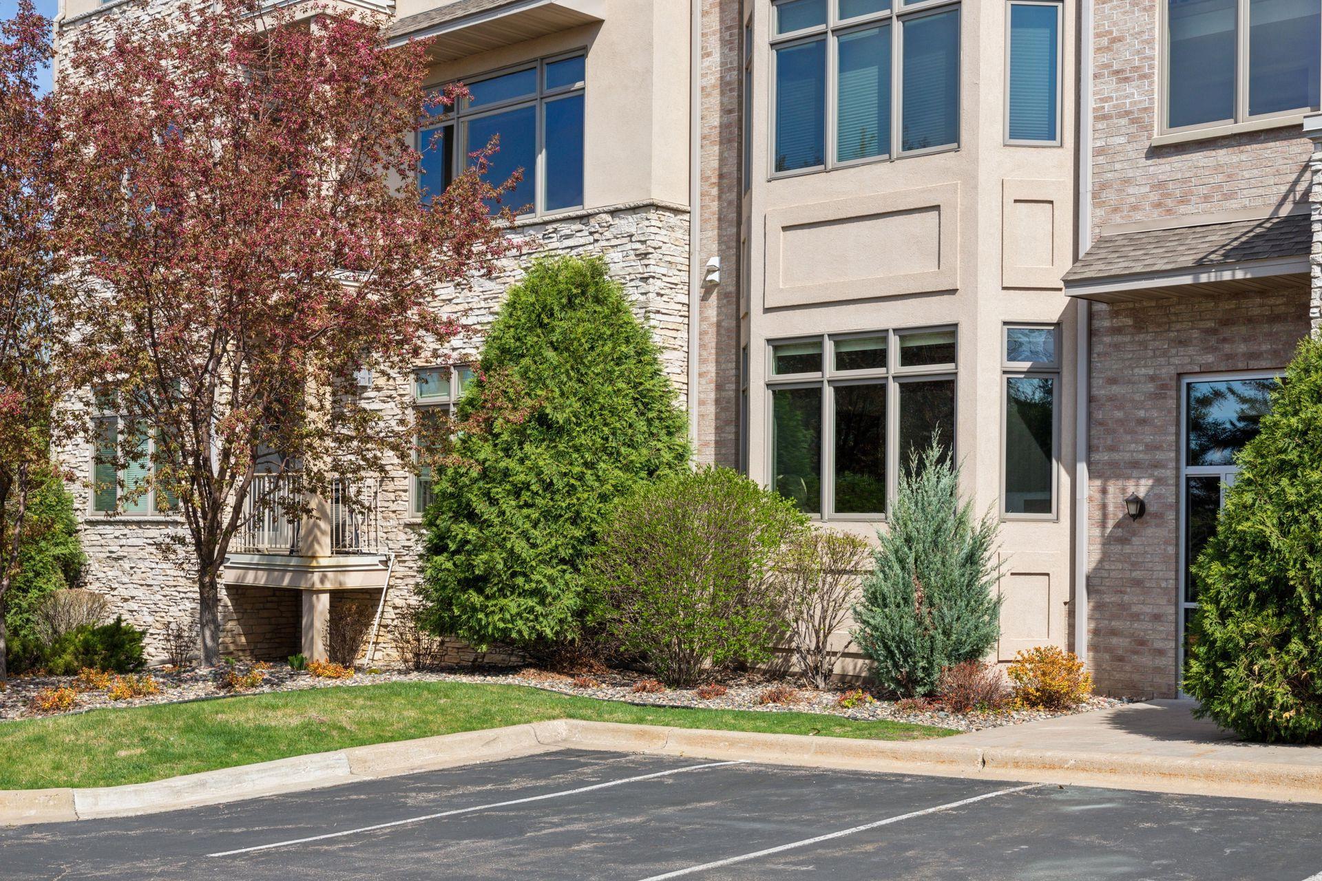 555 Oak Ridge Place, Unit 150 Hopkins, MN 55305 - Photo 44 of 48