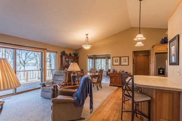 $595,000 | 48987 Tamarac Drive, Pelican Rapids, MN 56572