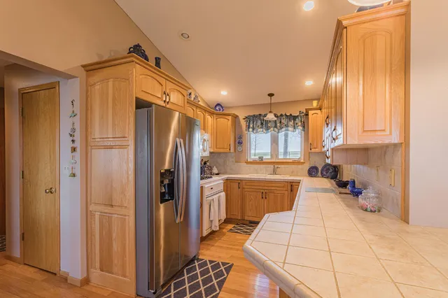 $595,000 | 48987 Tamarac Drive, Pelican Rapids, MN 56572