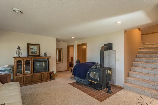 $595,000 | 48987 Tamarac Drive, Pelican Rapids, MN 56572