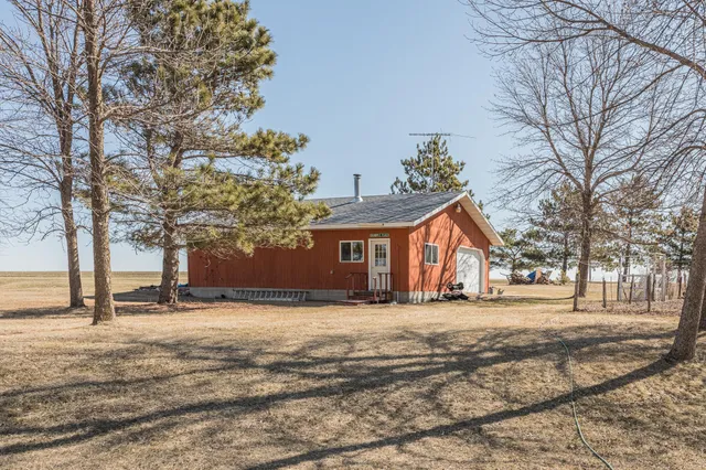 $595,000 | 48987 Tamarac Drive, Pelican Rapids, MN 56572