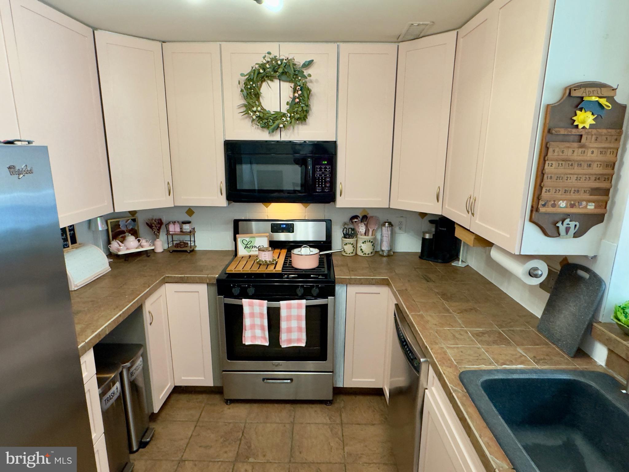 1306 Squirrel Road Marlton, NJ 08053 - Photo 10 of 35 Gallery Image 10