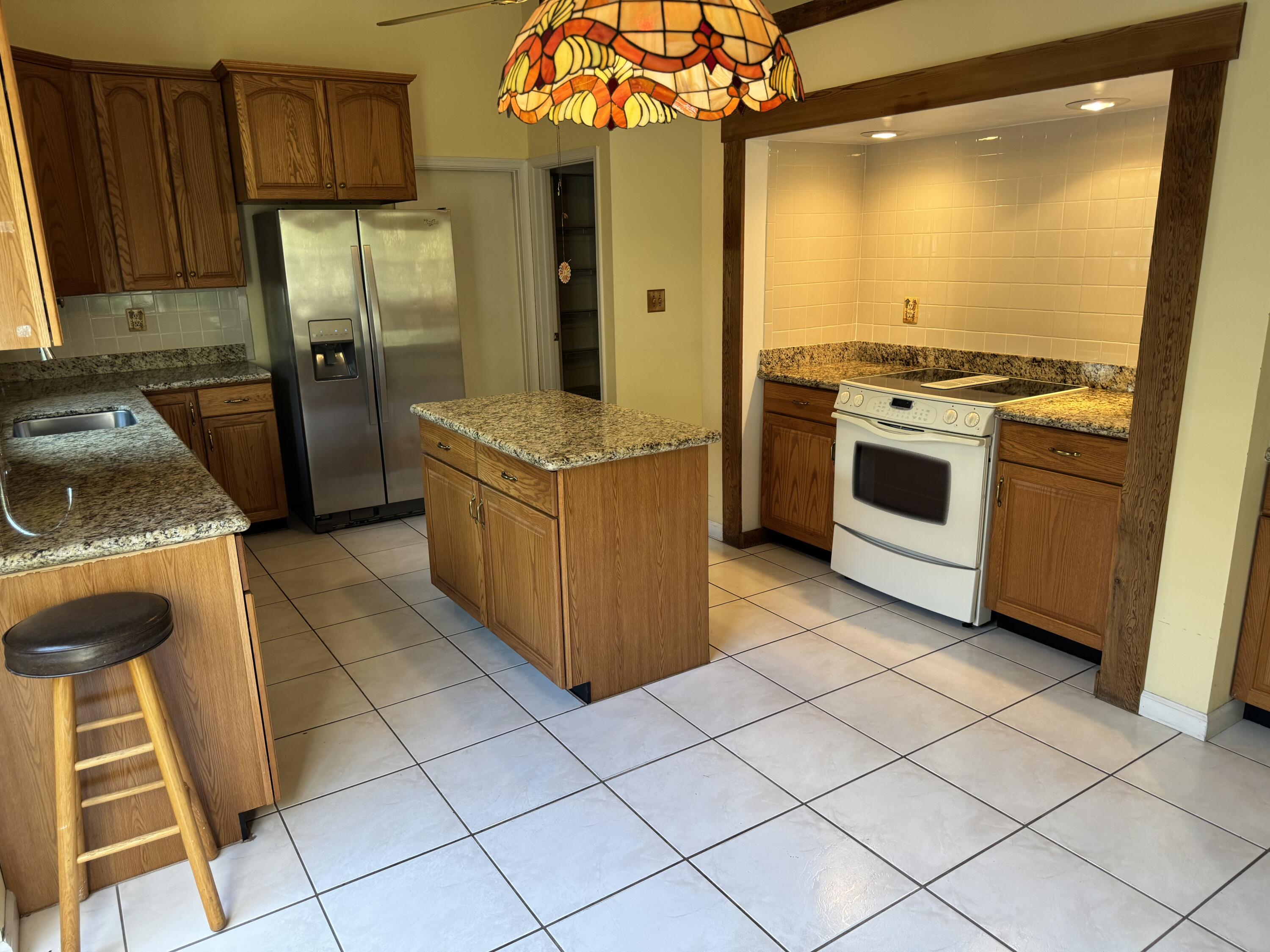 21068 Shady Vista Lane Boca Raton, FL 33428 - Photo 18 of 42 KITCHEN