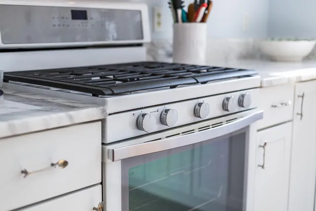 a close view of stove