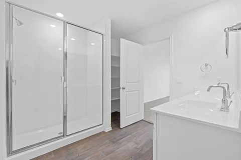 $329,990 | 18500 B Empire Path, Manor, TX 78653