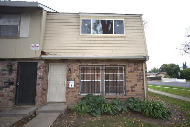 $270,000 | 4493 Townehome Drive, Stockton, CA 95207