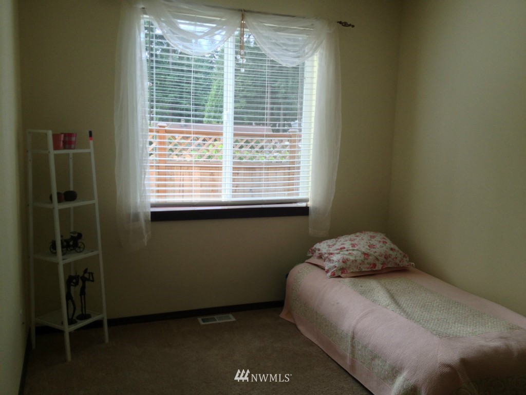 3420 189th Place Southeast Bothell, WA 98012 - Photo 16 of 19