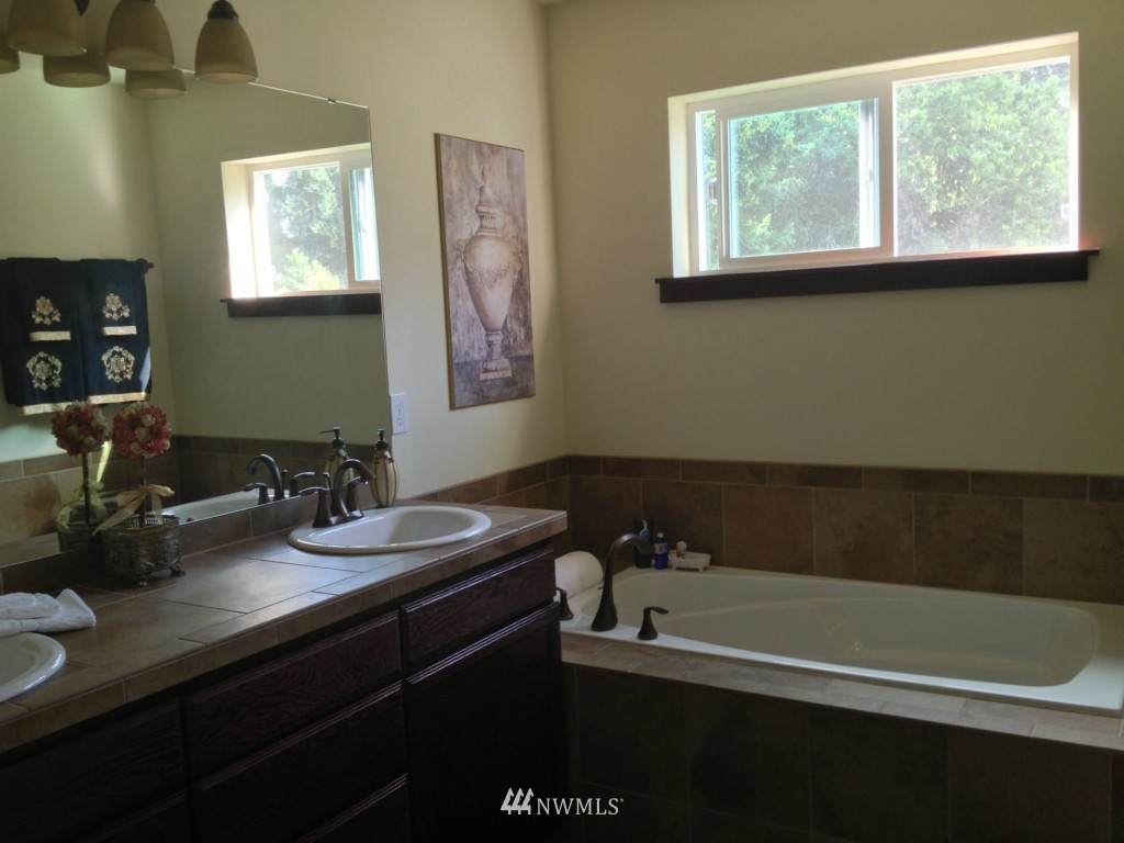 3420 189th Place Southeast Bothell, WA 98012 - Photo 7 of 19