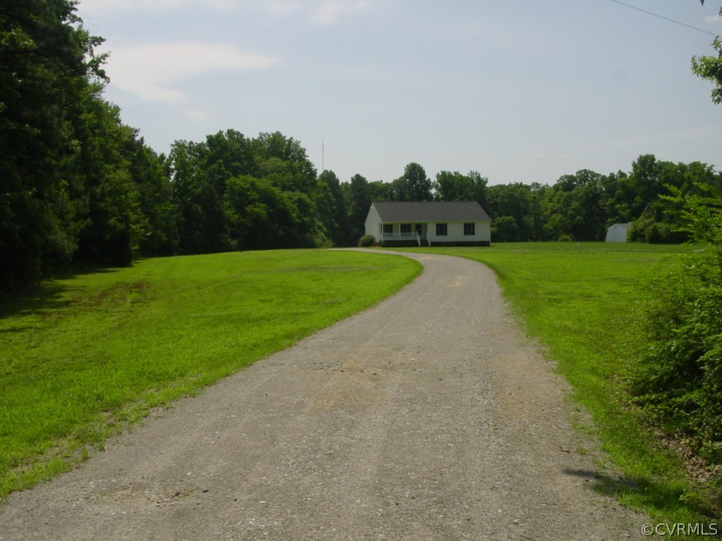 3217 Nelsons Bridge Road Hanover, VA 23069 - Photo 2 of 14 Gallery Image 2