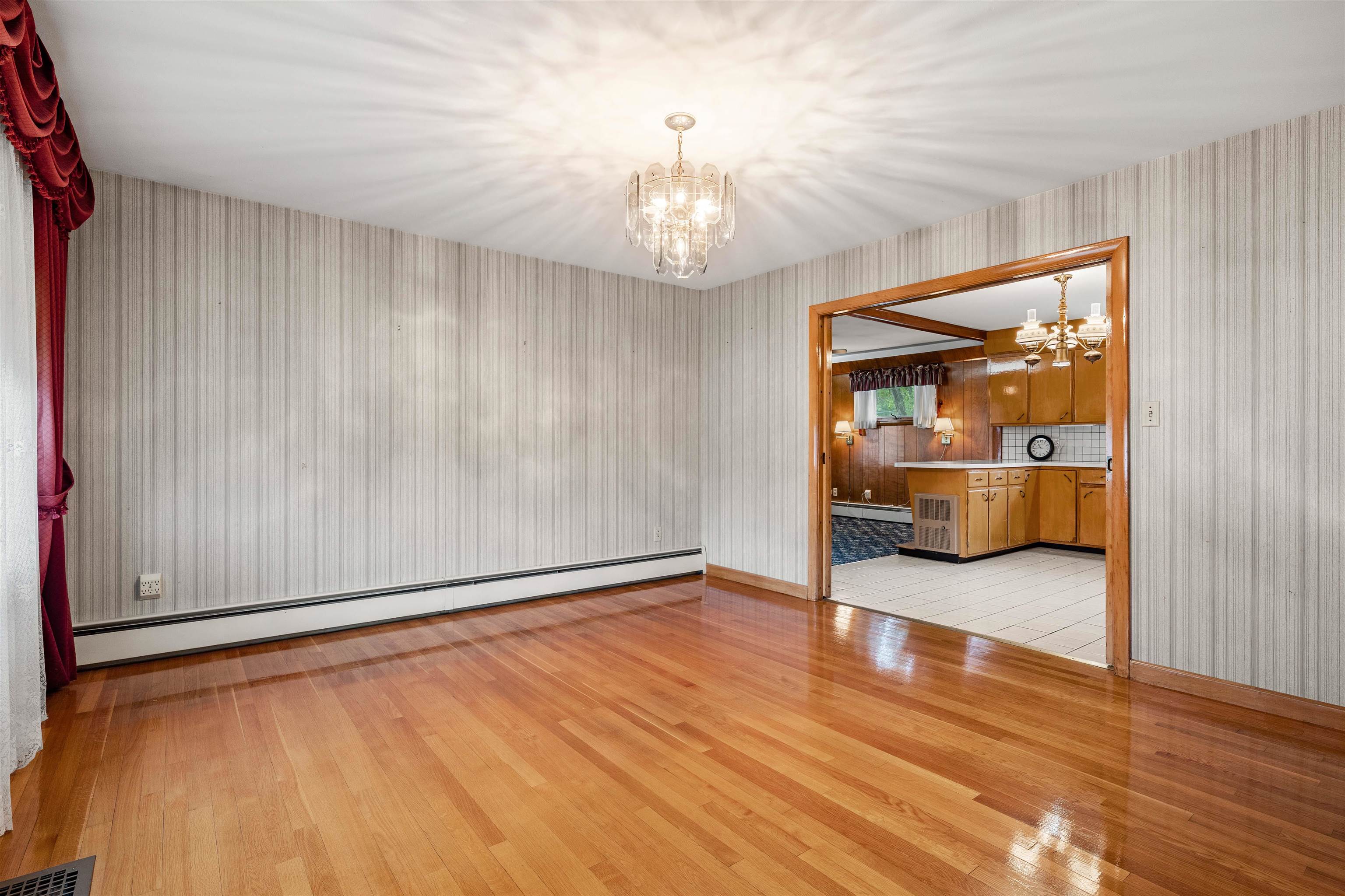 24 Plummer Street Goffstown, NH 03102 - Photo 15 of 42
