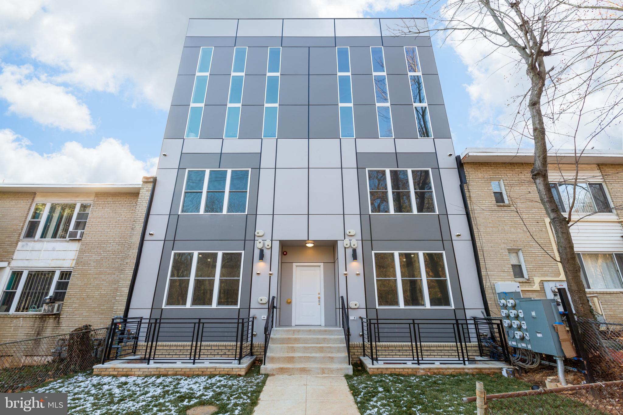 2109 M Street Northeast, Unit 7 Washington, DC 20002 - Photo 1 of 10