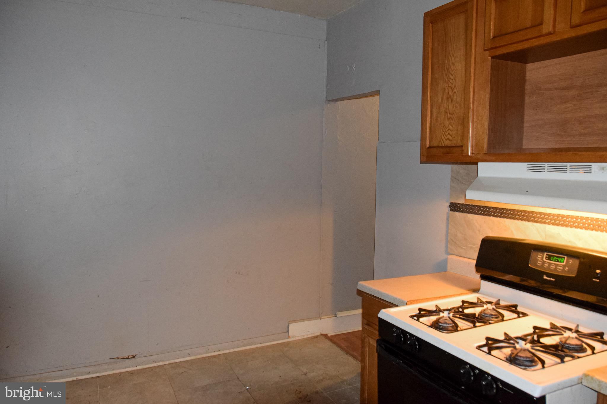 4517 Old York Road Philadelphia, PA 19140 - Photo 9 of 23 Gallery Image 9