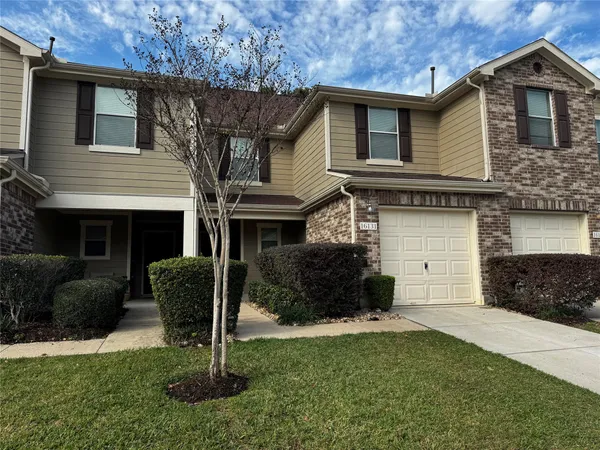 $220,000 | 16131 Sweetwater Fields Lane, Tomball, TX 77377