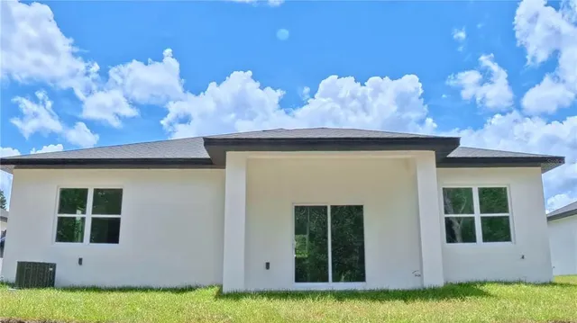 $330,000 | 24395 Northwest Foxglove Lane, Dunnellon, FL 34431