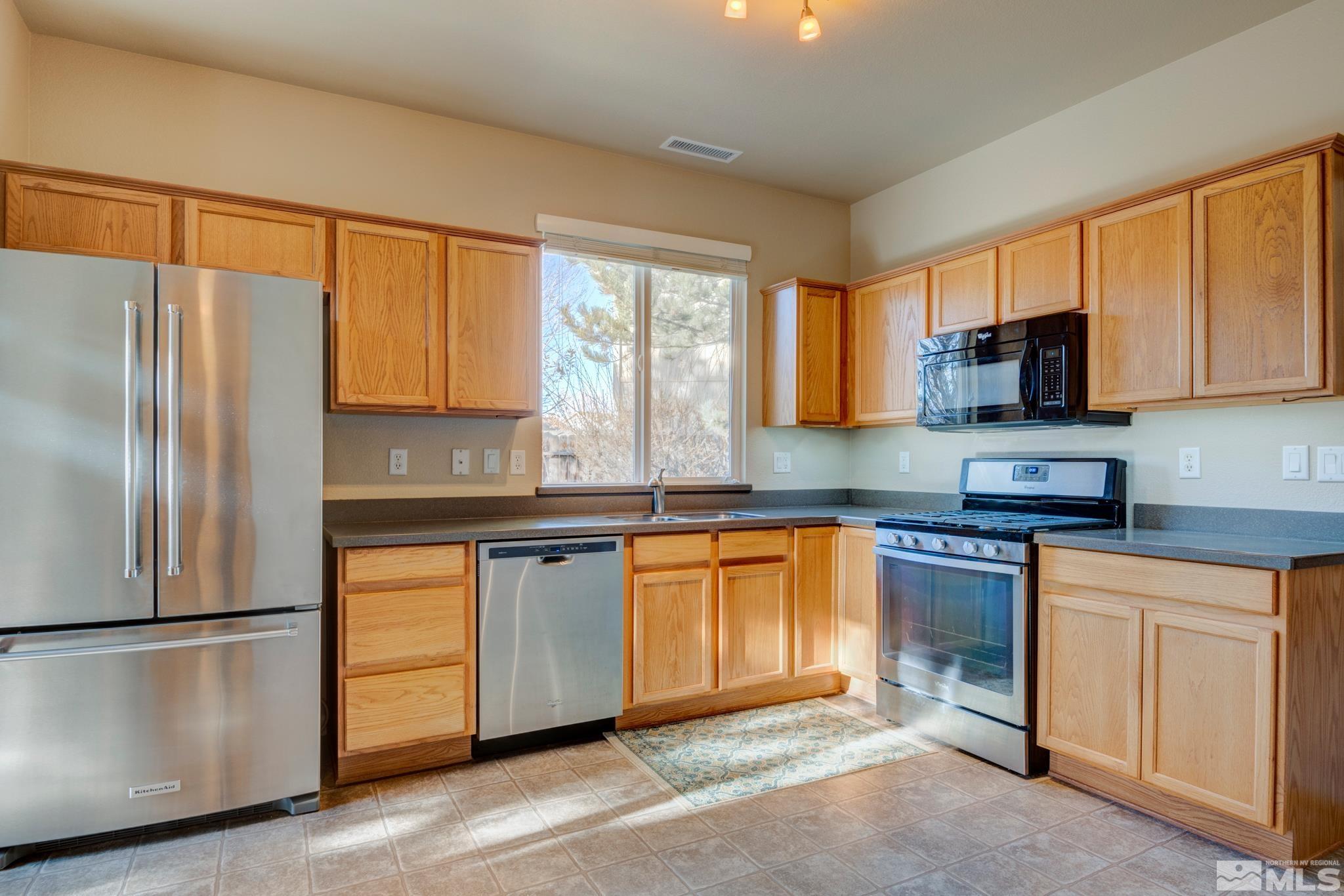 6318 Bentley Court Reno, NV 89523 - Photo 5 of 27 Photo 5