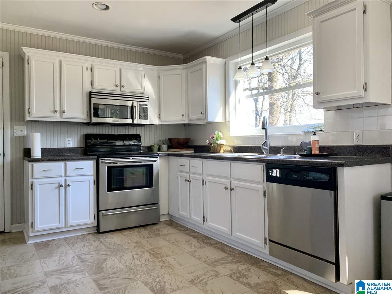 1847 Indian Hill Road Birmingham, AL 35216 - Photo 8 of 18
