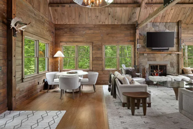 $2,197,000 | 14 Tarheel Trail, Wilmington, VT 05363