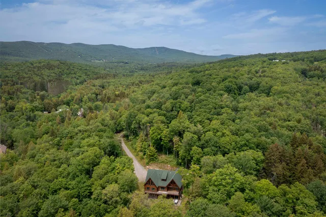 $2,197,000 | 14 Tarheel Trail, Wilmington, VT 05363