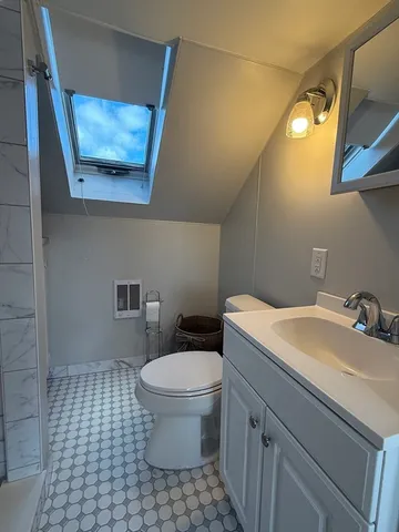 $1,725 | 48 Warren Avenue, Unit 5, Woburn, MA 01801