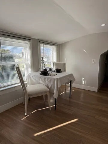 $1,725 | 48 Warren Avenue, Unit 5, Woburn, MA 01801