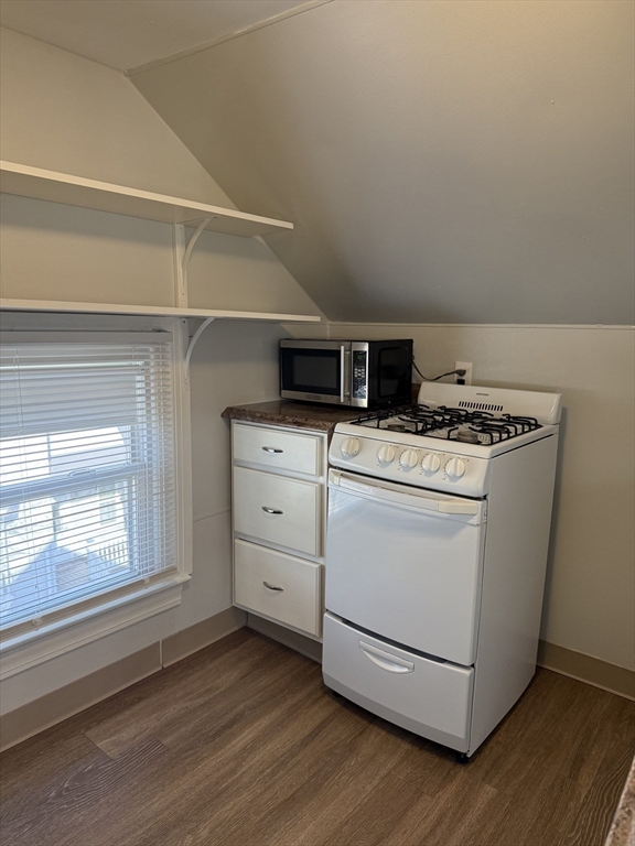 48 Warren Avenue, Unit 5 Woburn, MA 01801 - Photo 19 of 21