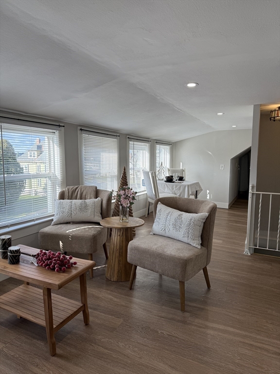 48 Warren Avenue, Unit 5 Woburn, MA 01801 - Photo 8 of 21