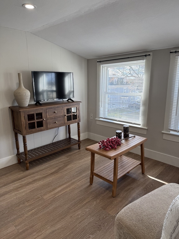 48 Warren Avenue, Unit 5 Woburn, MA 01801 - Photo 9 of 21