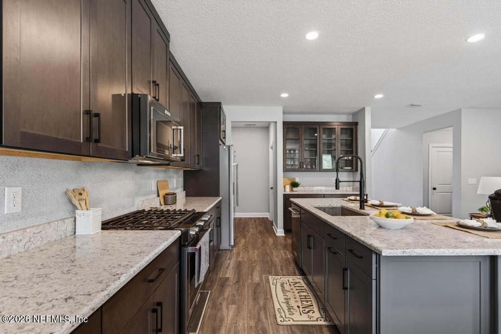 96 Hillendale Circle St. Johns, FL 32259 - Photo 20 of 104 Beautiful Kitchen