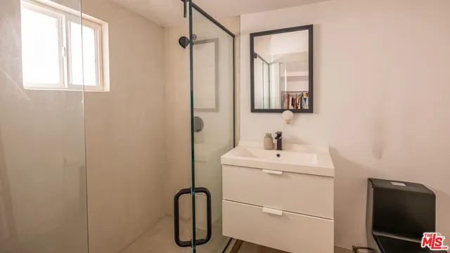 $1,799,000 | 1715 South Kingsley Drive, Los Angeles, CA 90006