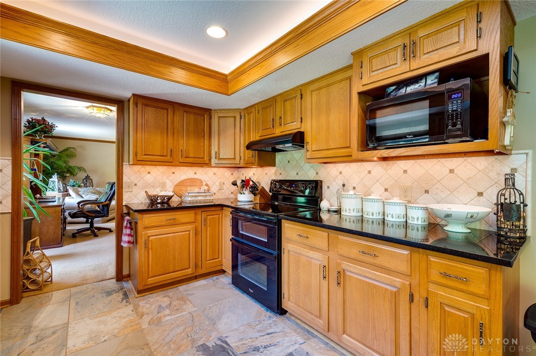 3585 Peters Road Troy, OH 45373 - Photo 12 of 65 Gallery Image 12