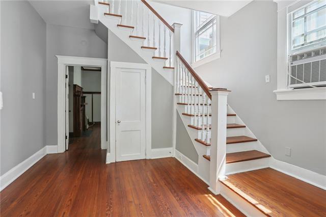 2327 General Pershing Street New Orleans, LA 70115 - Photo 4 of 18