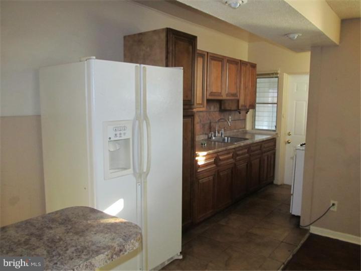 905 Kenmore Road Philadelphia, PA 19151 - Photo 8 of 22 Gallery Image 8