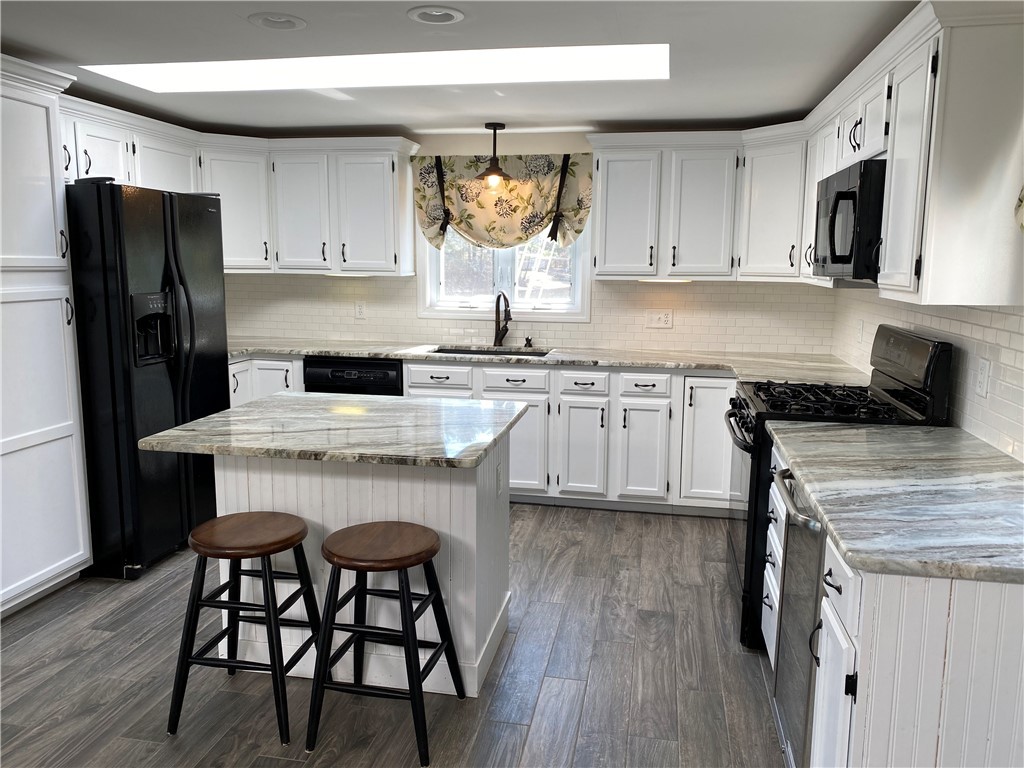 54 Hill Farm Camp Road, Unit 54 Coventry, RI 02816 - Photo 3 of 36 Gallery Image 3