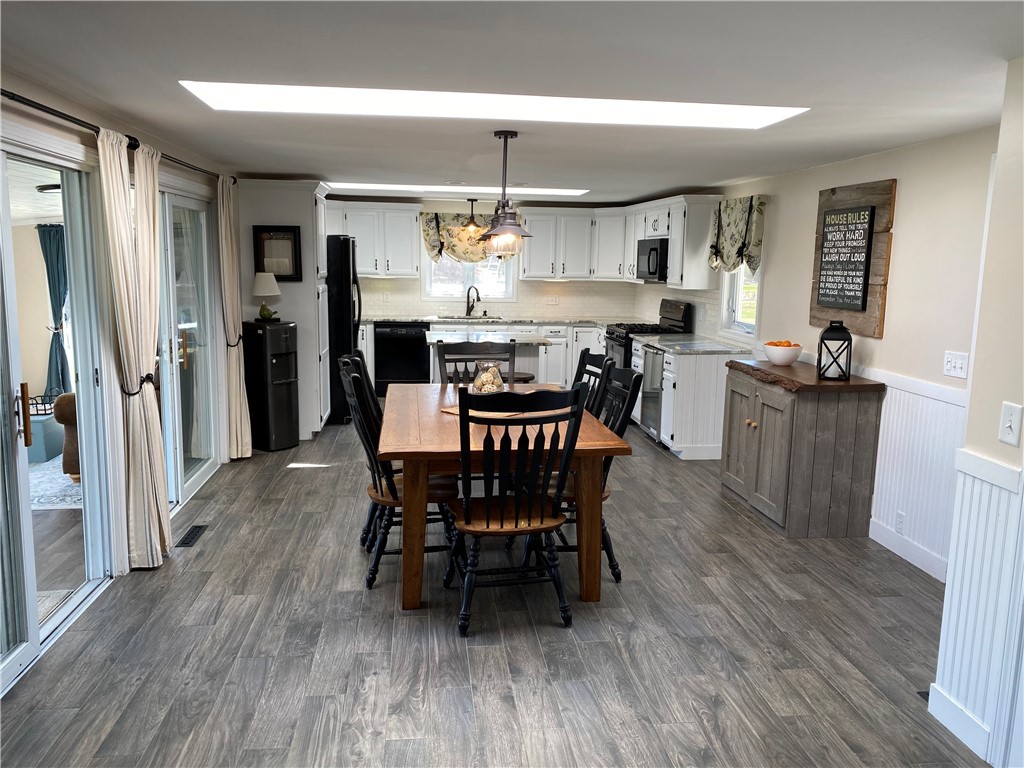 54 Hill Farm Camp Road, Unit 54 Coventry, RI 02816 - Photo 5 of 36 Gallery Image 5