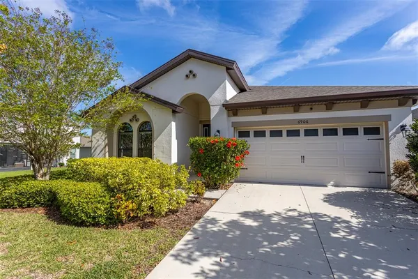 $429,999 | 6906 Paradiso Drive, Apollo Beach, FL 33572