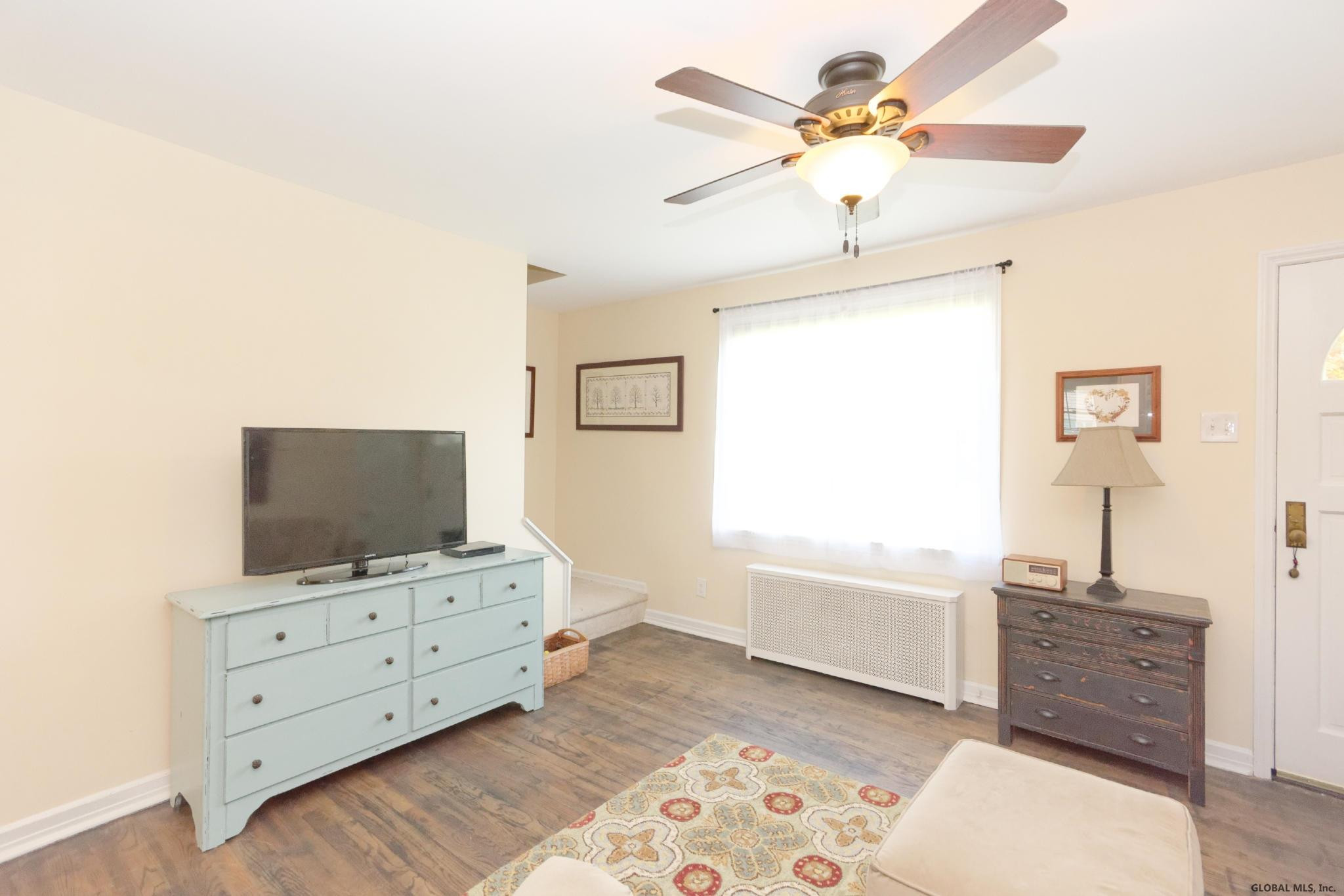 1011 Community Road Rotterdam, NY 12303 - Photo 13 of 30 Photo 16