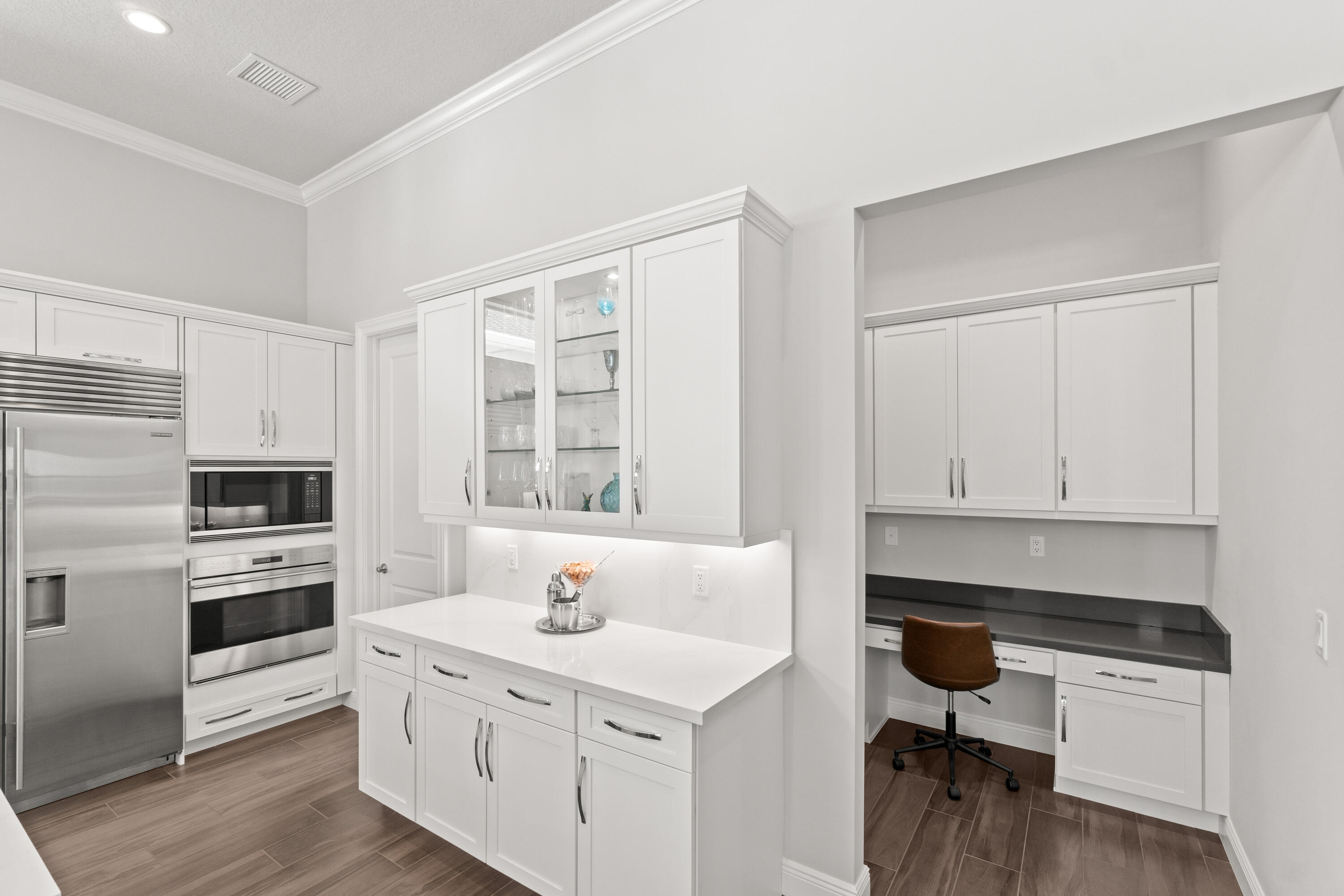 2620 Northwest 69th Street Boca Raton, FL 33496 - Photo 12 of 55 Kitchen