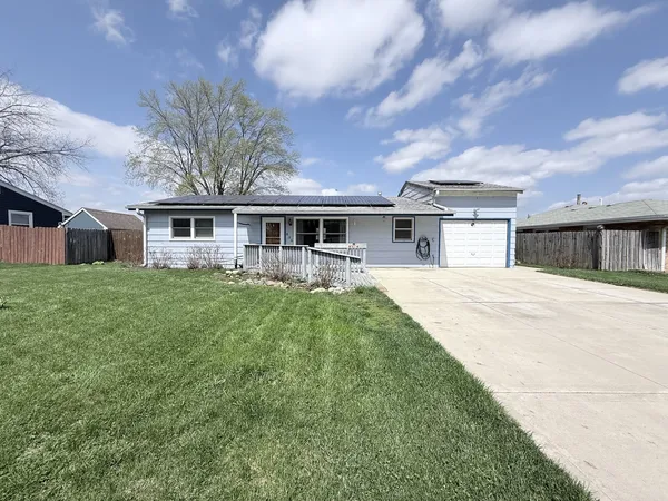 $230,000 | 34W836 North James Drive, St. Charles, IL 60174