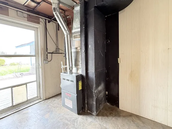 $230,000 | 34W836 North James Drive, St. Charles, IL 60174